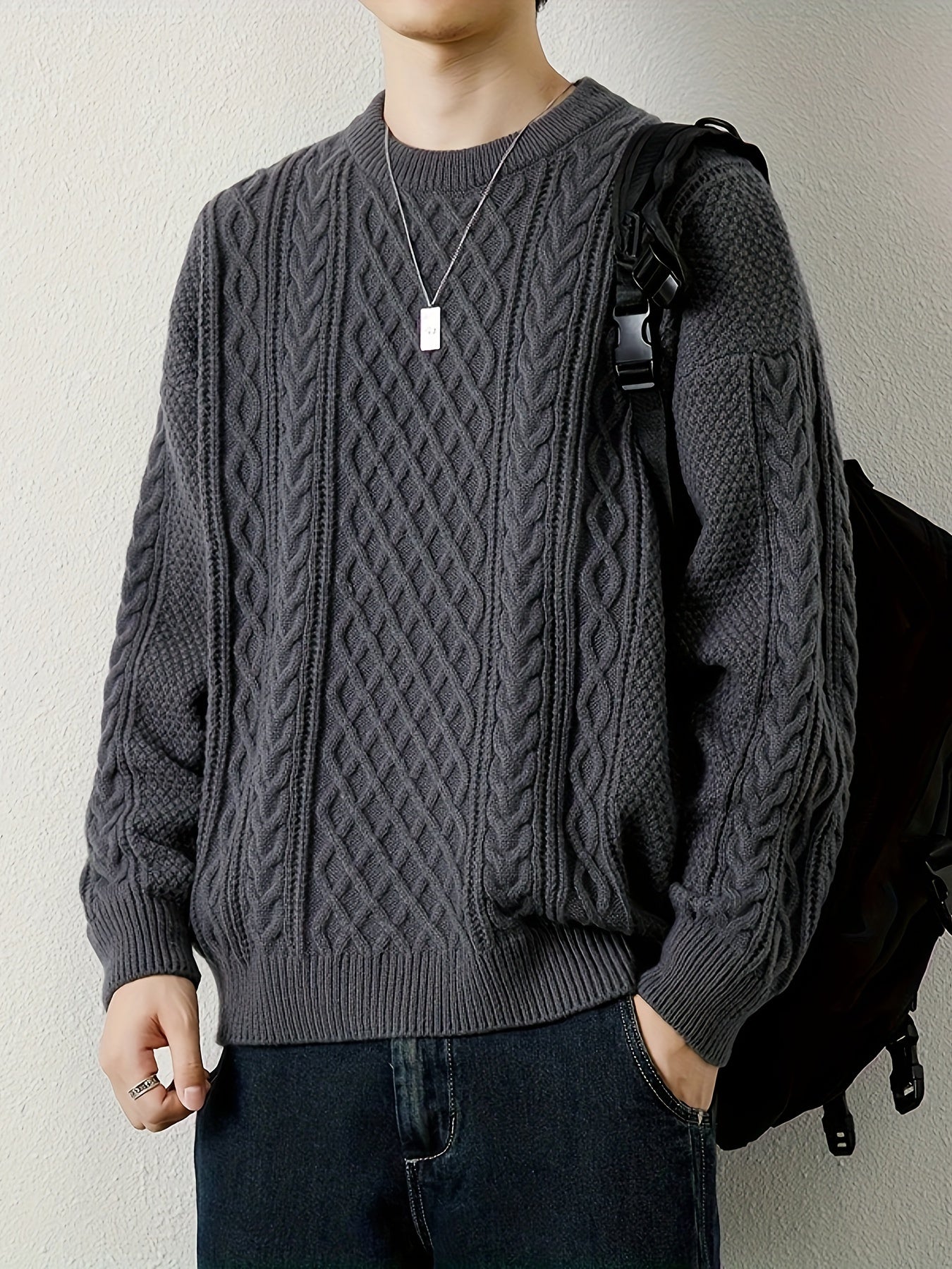 Hawthorne Kabelstrickpullover