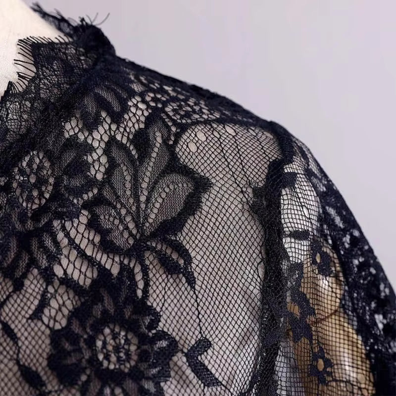 Kurzärmelige Dirndlbluse für Damen