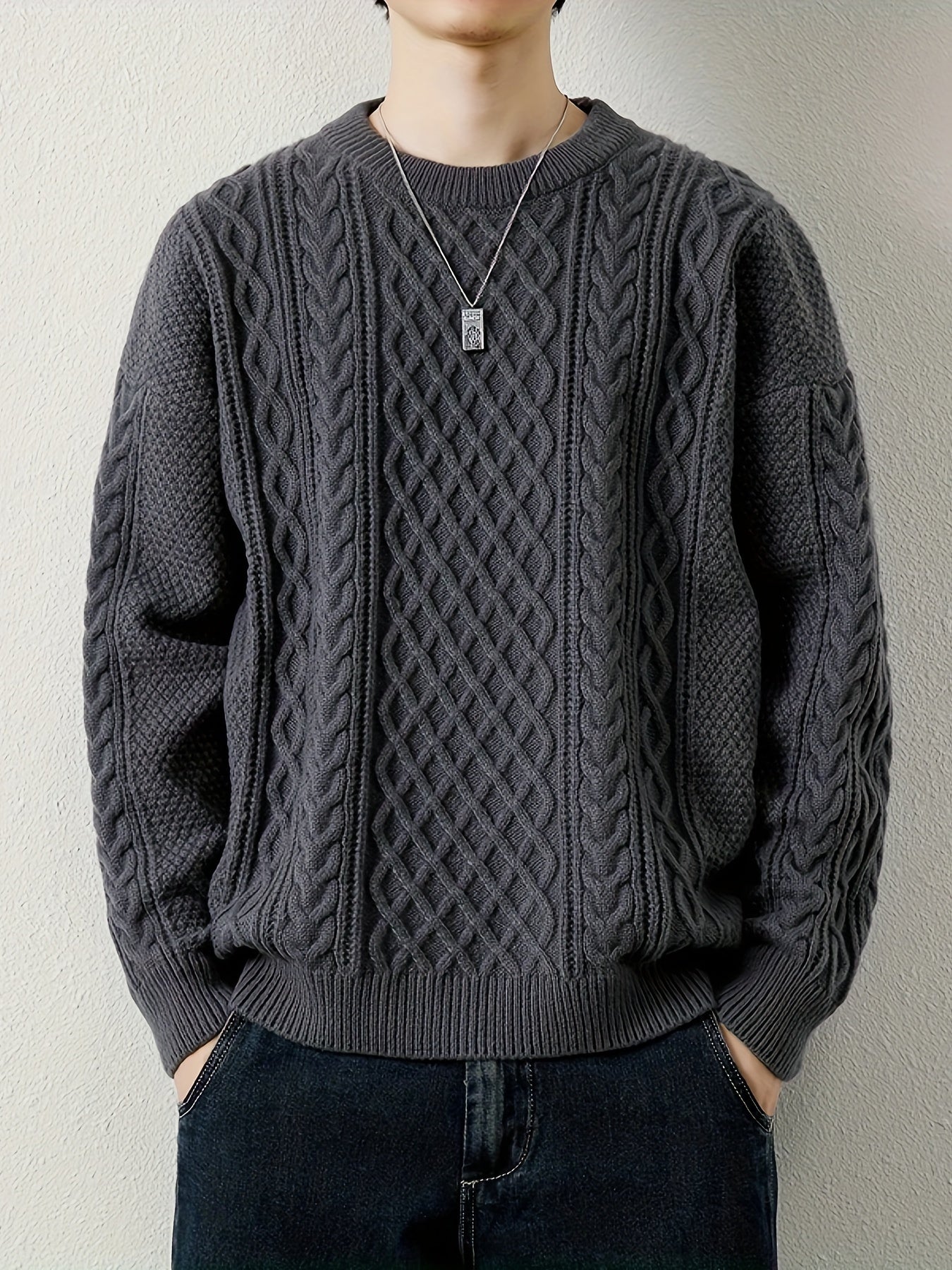 Hawthorne Kabelstrickpullover