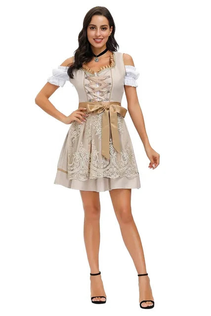 Dirndlkleid für Damen im bayerischen Stil mit Spitzen
