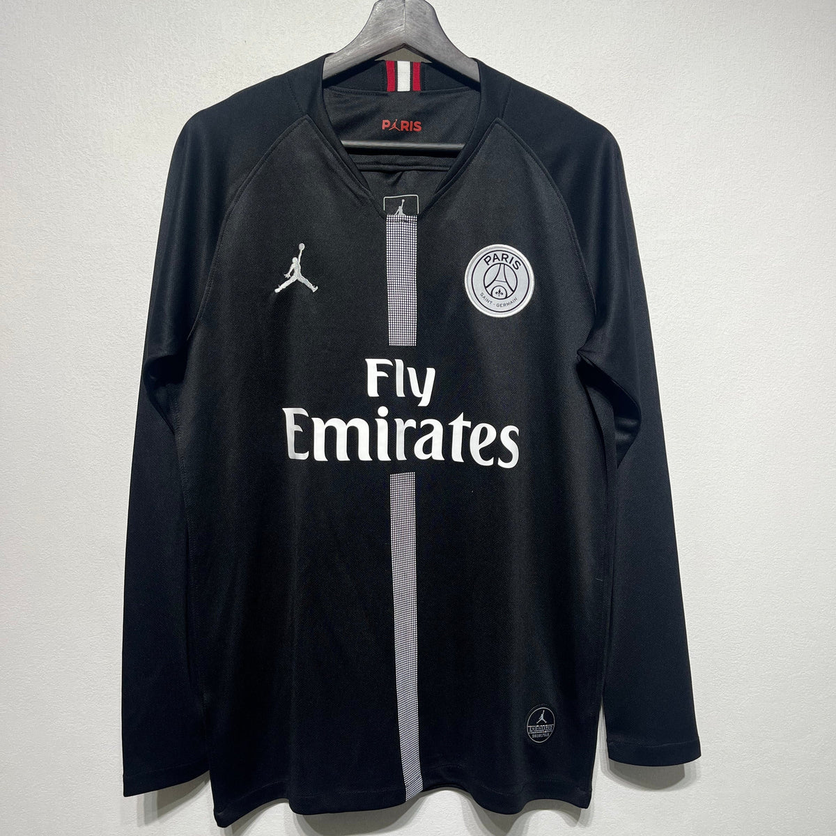 Paris Saint-Germain – Home Kit – 2018/19 – Men – Long Sleeve – Champions League Edition – Retro Design