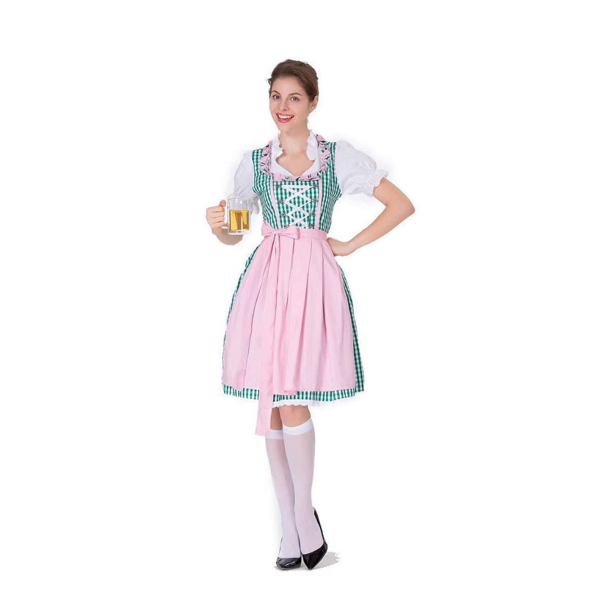 Dirndl für Damen mit modernem Schnitt und Rüschen