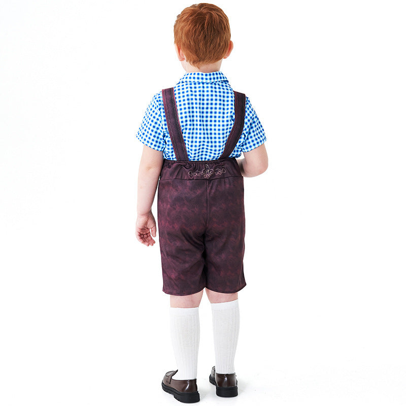Trachtenlederhose für Jungen in kurzer Ausführung mit Stickerei