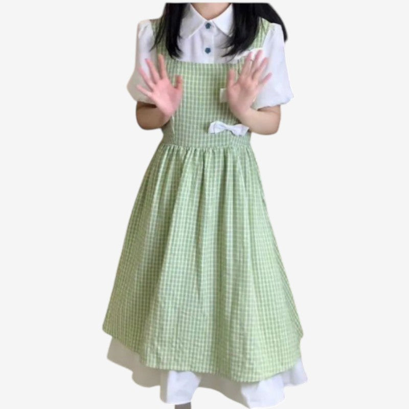 Dirndl für Damen mit ausgestelltem Rock