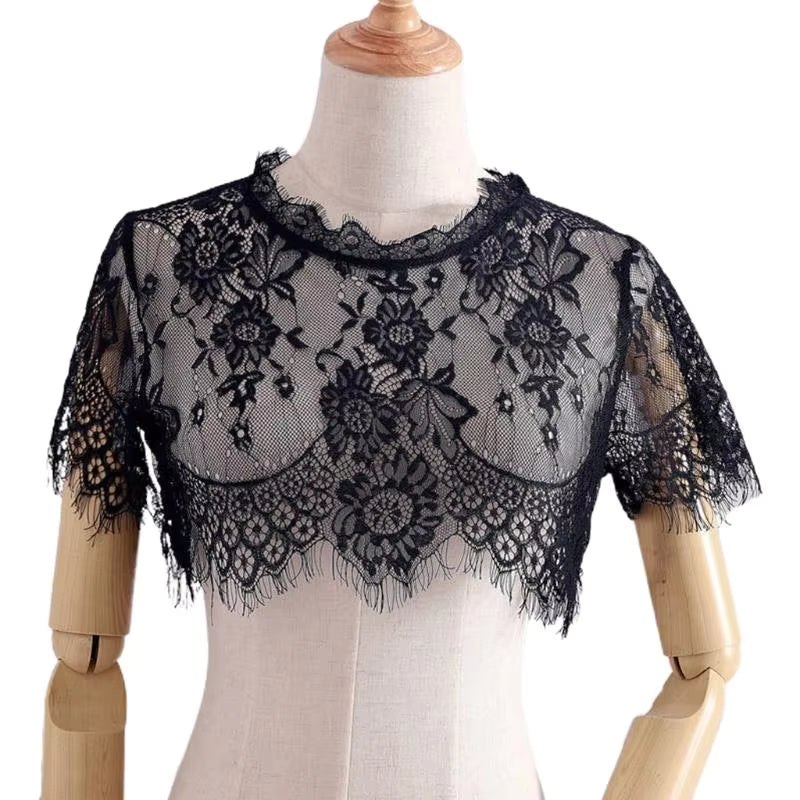 Kurzärmelige Dirndlbluse für Damen