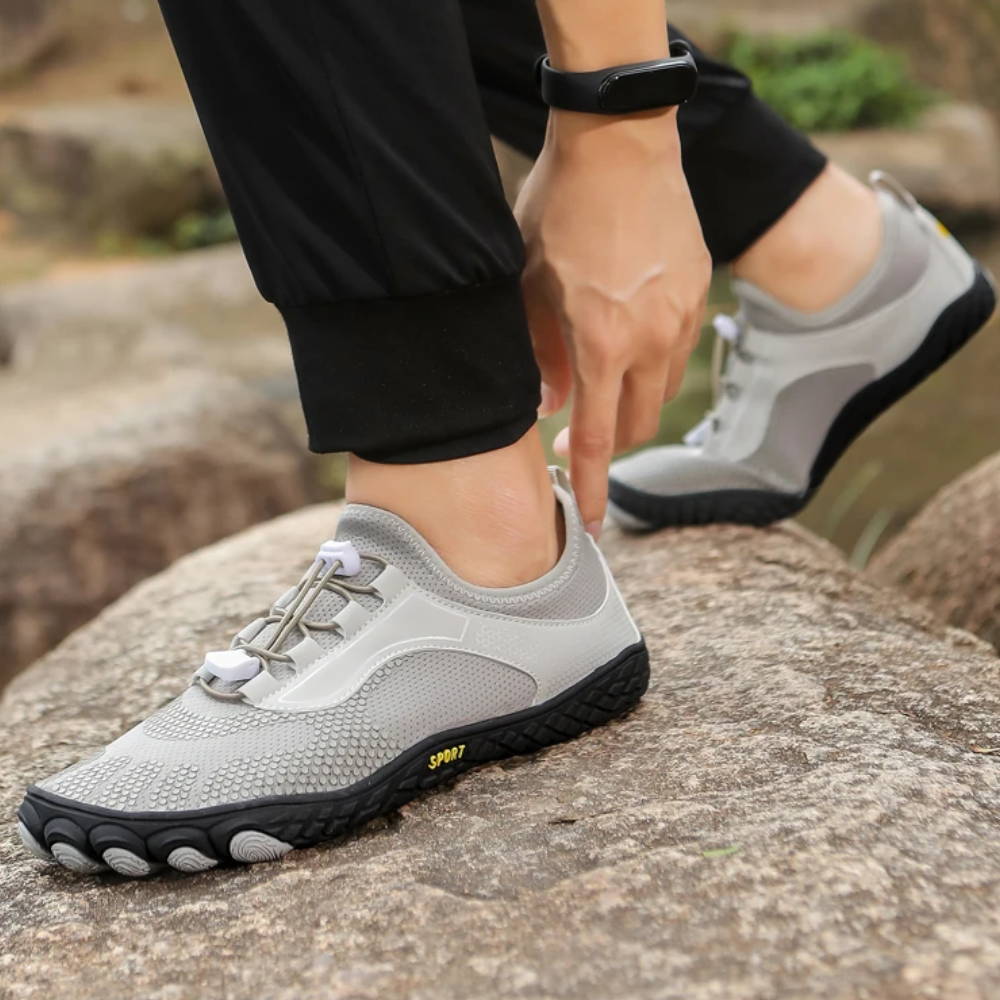 AquaFlex – Atmungsaktive Wasserschuhe für Sommer- und Sportabenteuer