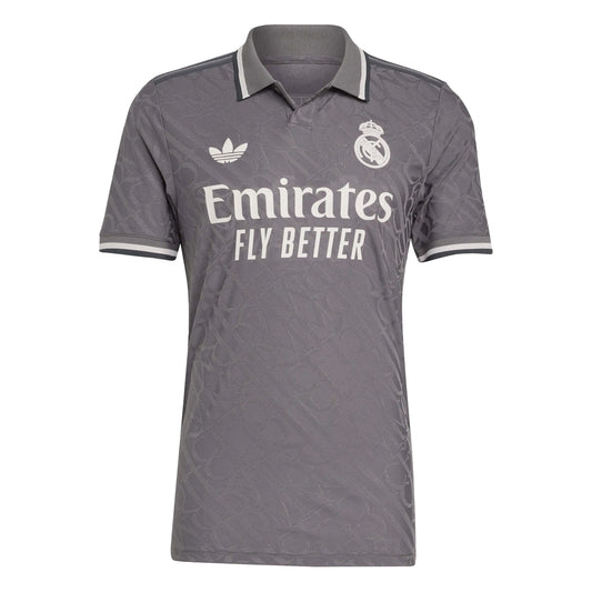 Troisième maillot du Real Madrid 2024/25