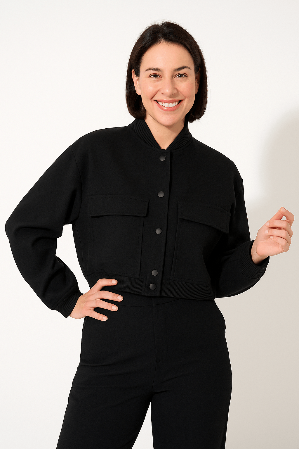 Giacca Bomber Corta da Donna | Stile Moderno